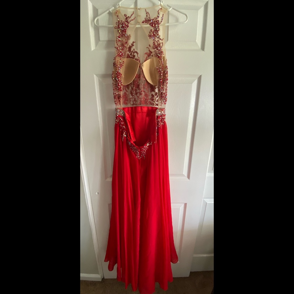 Red Prom Dress - Picture 4 of 9